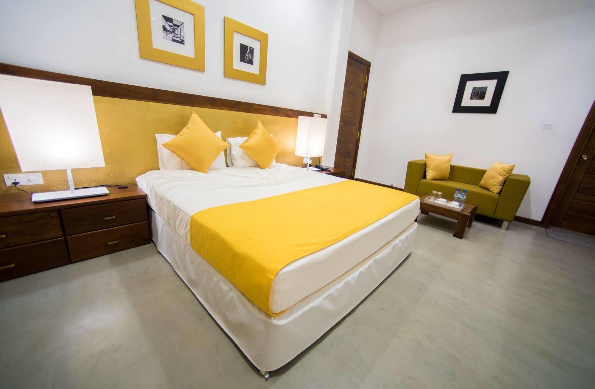 Kevans Casa Mahiyanganaya Extérieur photo